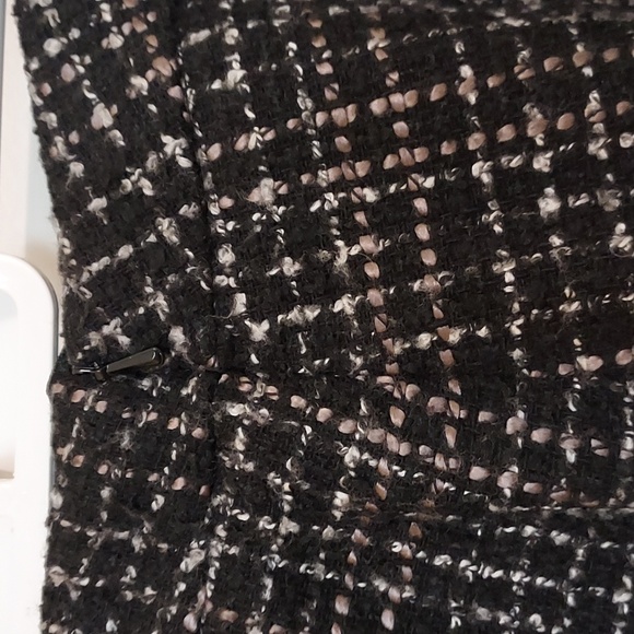 Brooks Brothers Black Wool Blend Tweed Pattern w/ Silver Gray Lined Skirt Size 4 - Picture 6 of 9